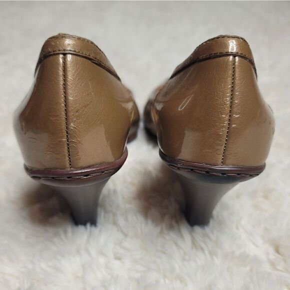 GNW Peep Toe Champaign Taupe Chunky Heels - Picture 9 of 10